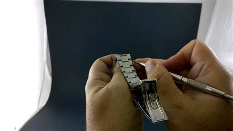 how to take off a rolex watch band|Rolex watch without band.